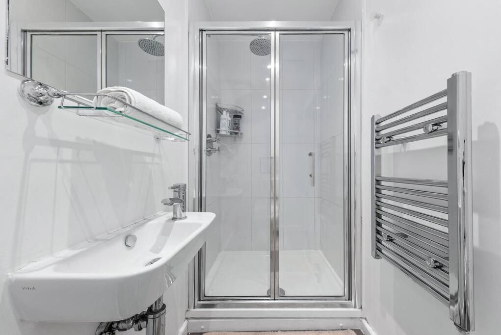 Flat In Piccadilly, Leicester, Chinatown Vr13 Лондон Экстерьер фото
